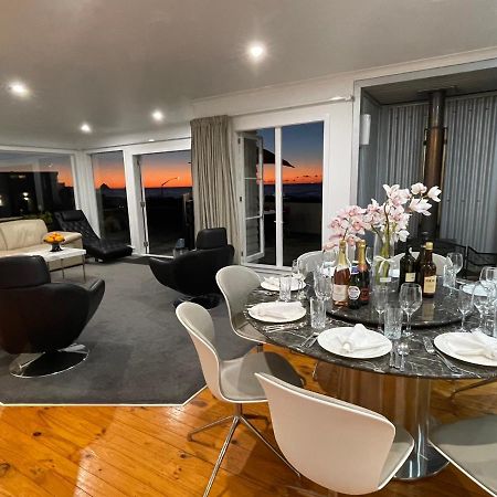 Ocean Front East End Beach House New Plymouth Bagian luar foto