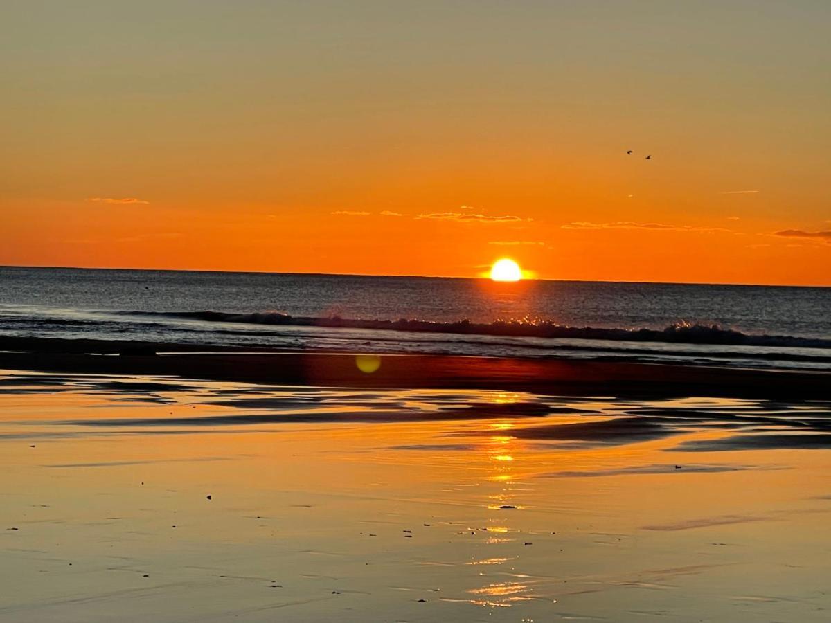 Ocean Front East End Beach House New Plymouth Bagian luar foto