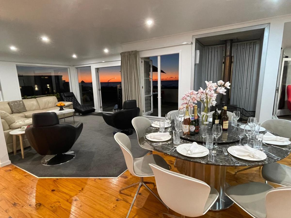 Ocean Front East End Beach House New Plymouth Bagian luar foto
